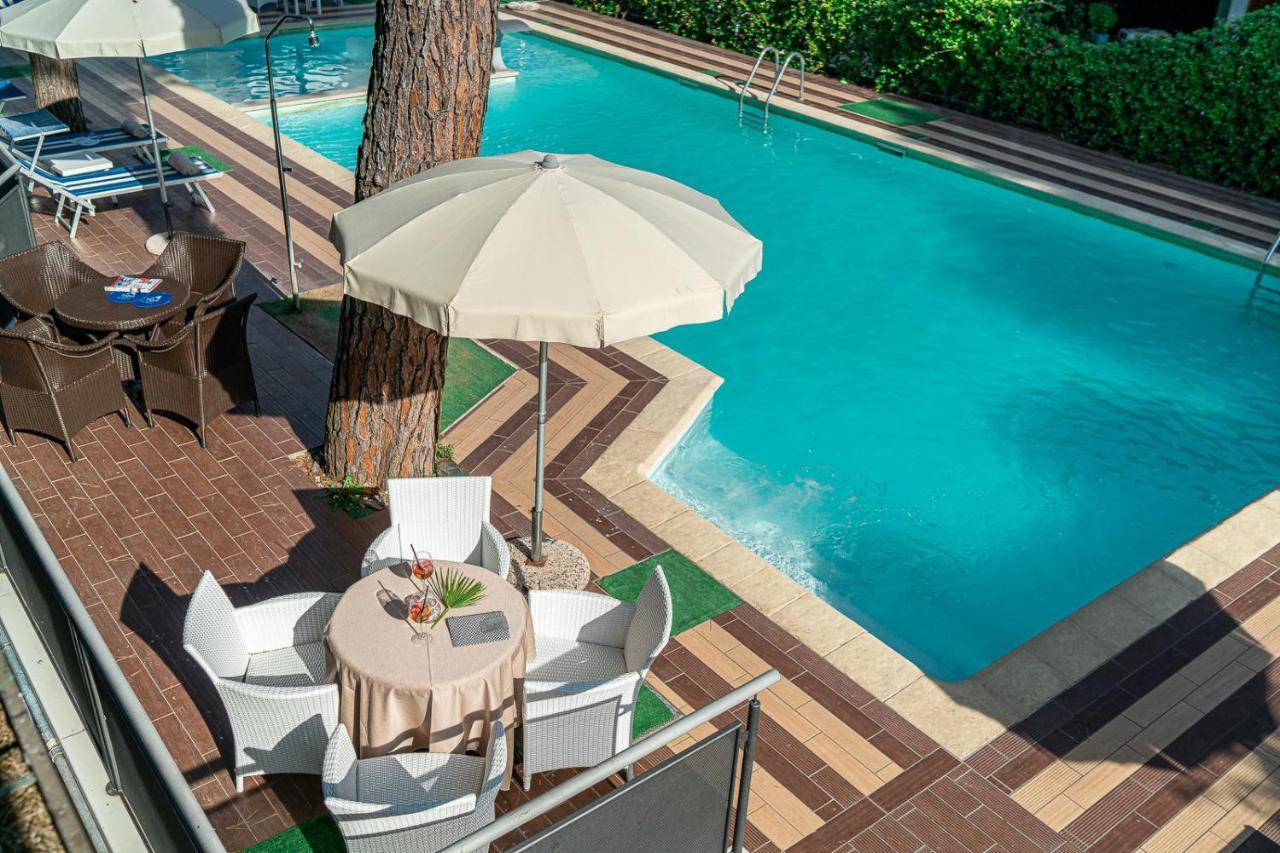 Martini Hotel 3*